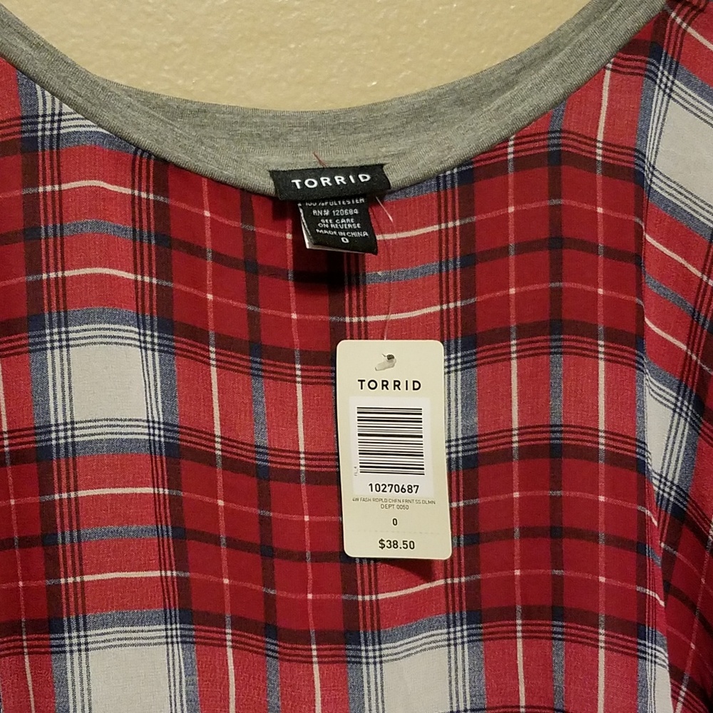 Torrid top - Picture 2 of 2